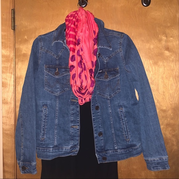 Infinity Scarf - Picture 3 of 4